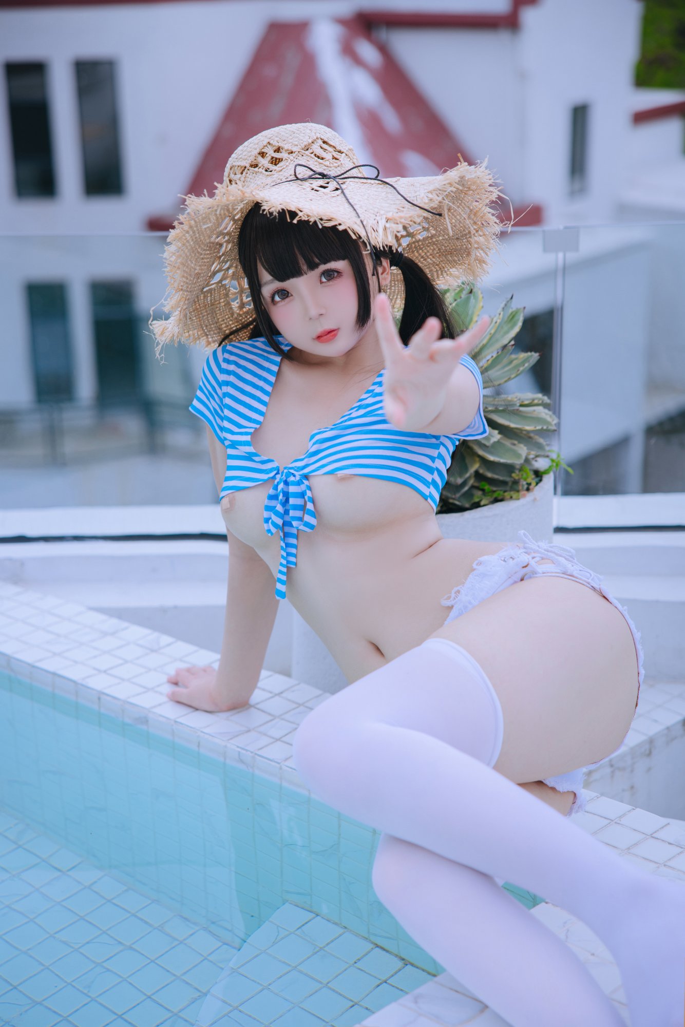 日奈娇 - 蓝白条 VOL.1