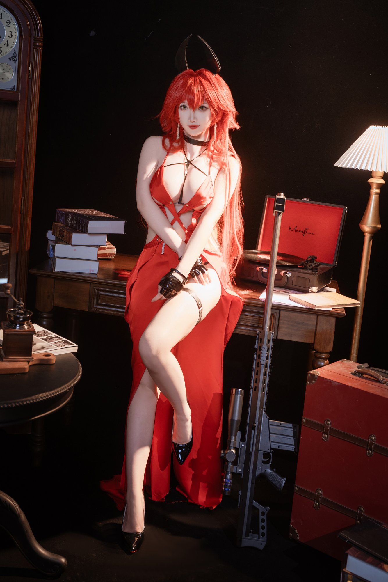 面饼仙儿 - Nikke 小红帽礼服