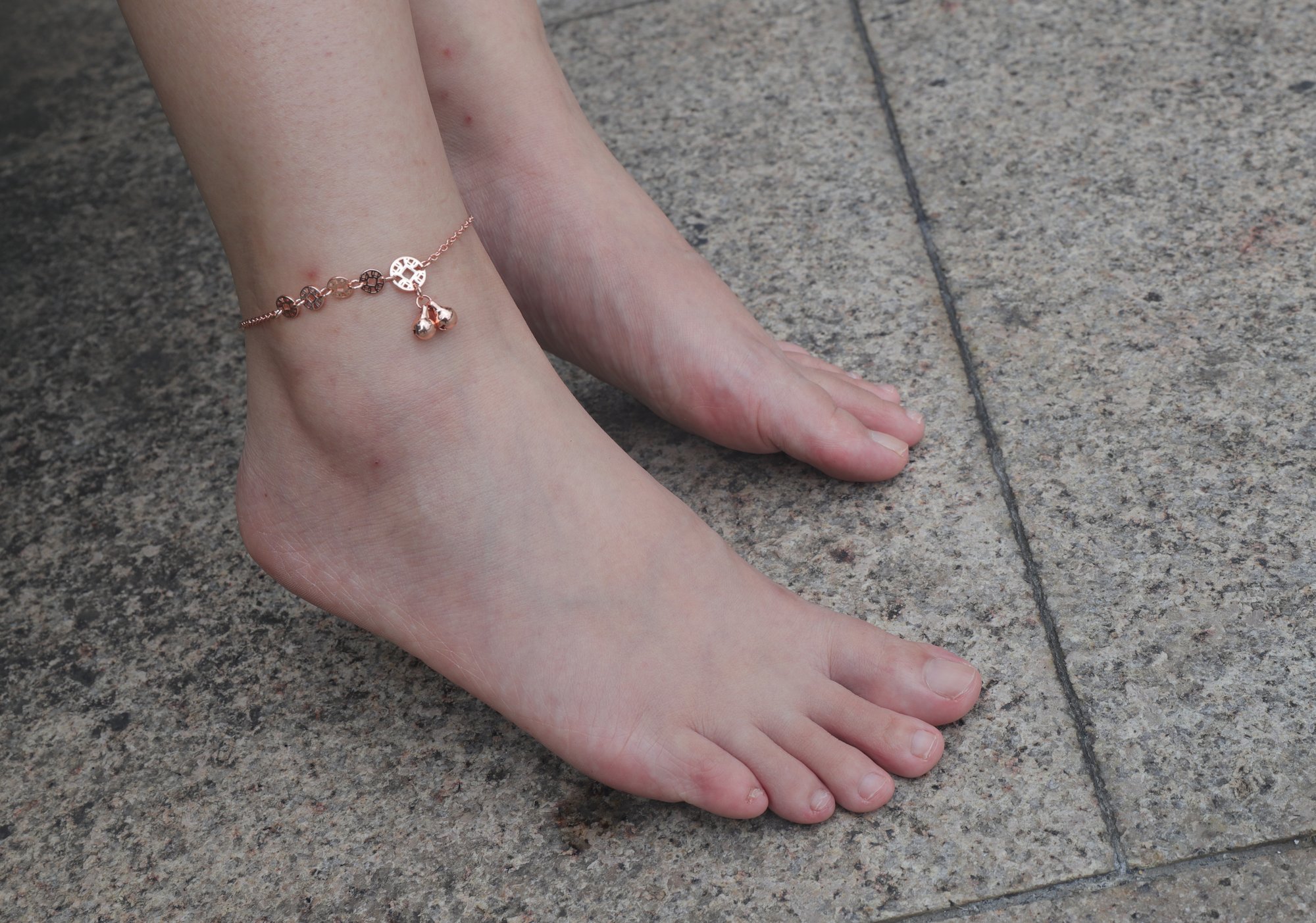 [Pary学生模拍] NO.001 大美女慧婷公园展示美脚 A