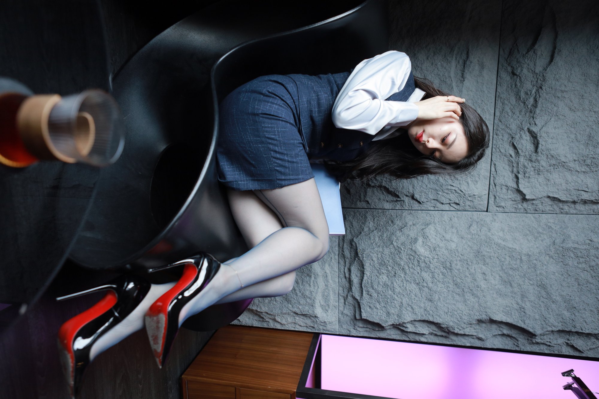 [居家映像] Sia不吃鱼 - 蕾丝边黑丝