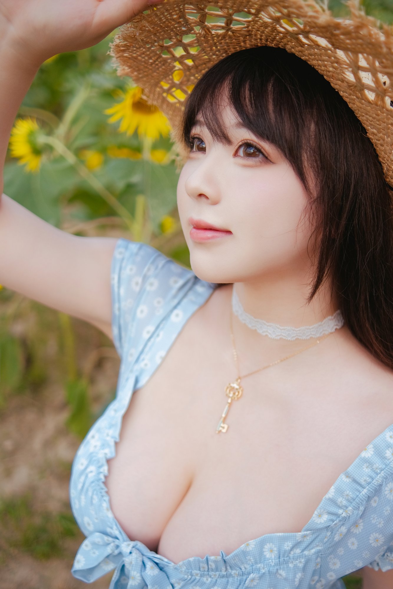 皮皮奶可可爱了啦 - 彼女向日葵