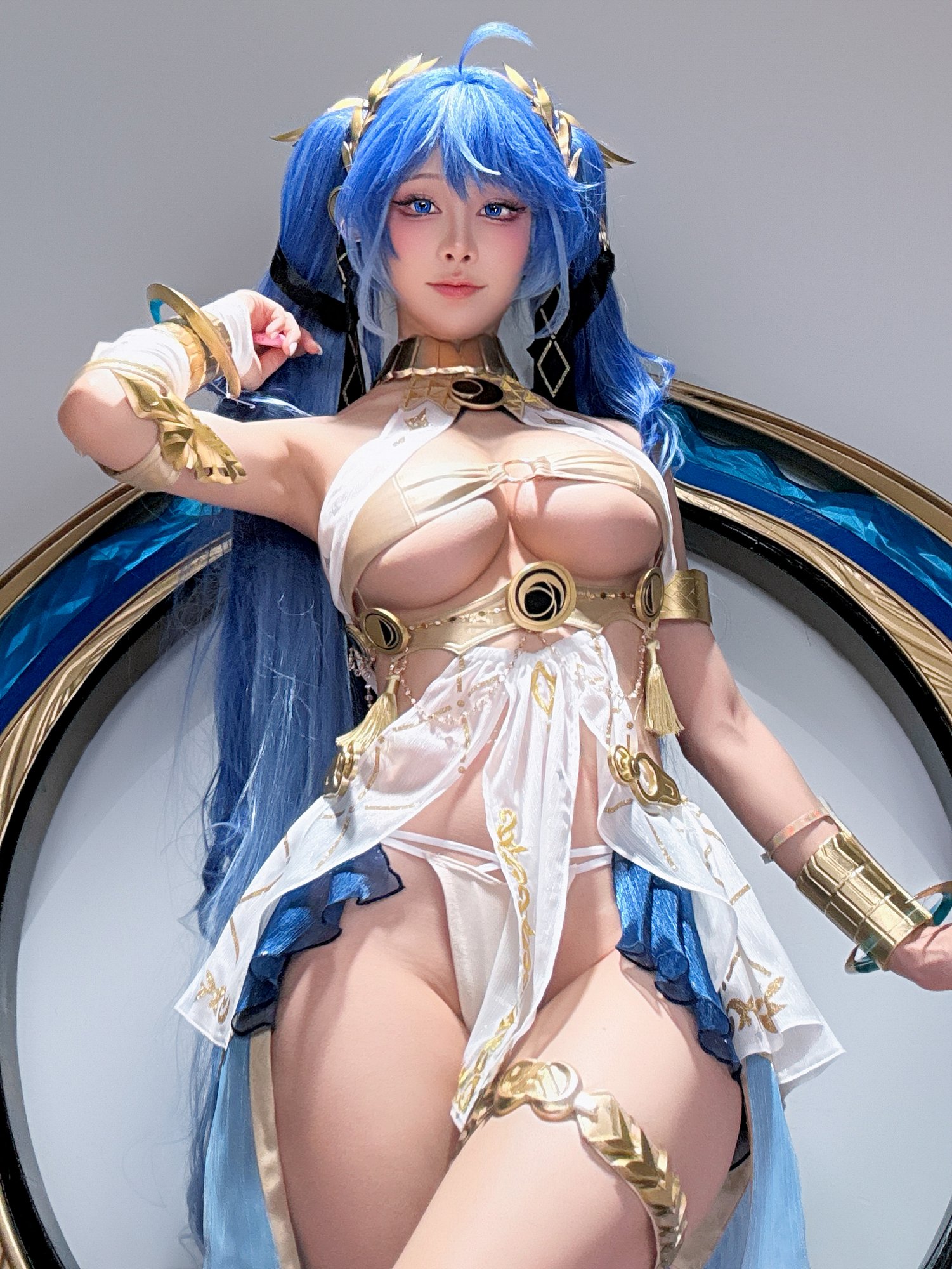 水淼Aqua - Patreon 鸣潮 尤诺自拍